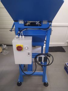 Grinder for transformer contacts
